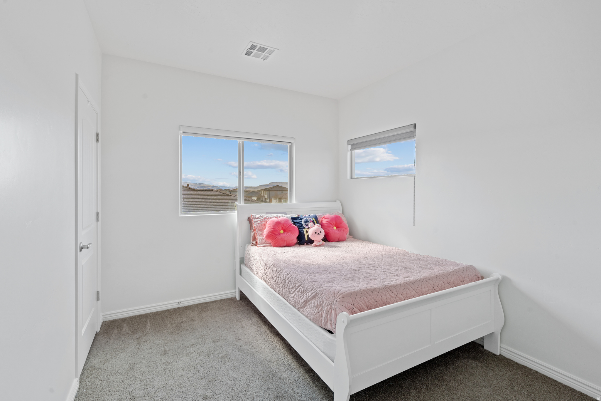 SAGE CANYON PH 6 - Residential