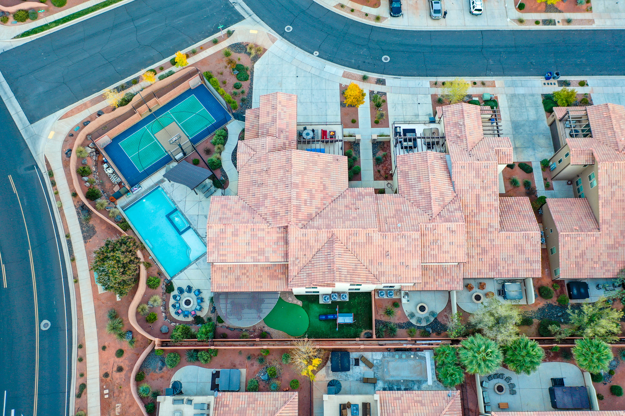 PARADISE VILLAGE AT ZION - Residential