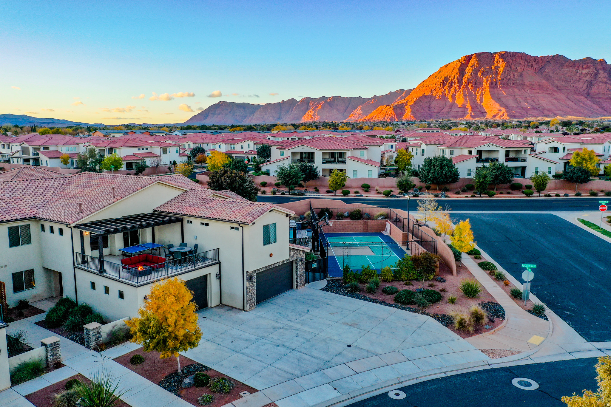 PARADISE VILLAGE AT ZION - Residential