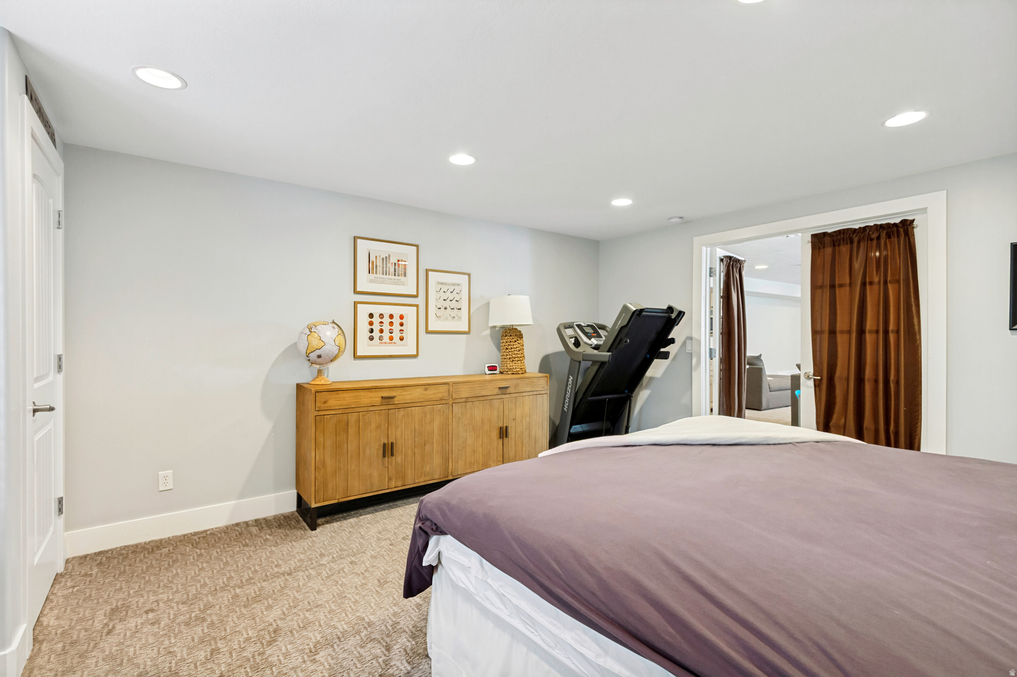 THE ESTATES AT BURR ORCHARDS - Residential