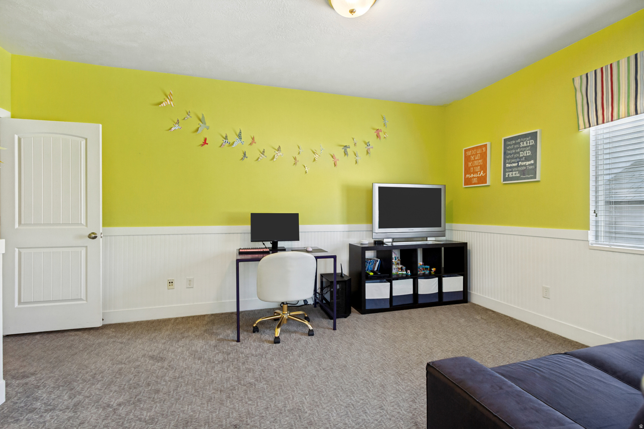 THE ESTATES AT BURR ORCHARDS - Residential