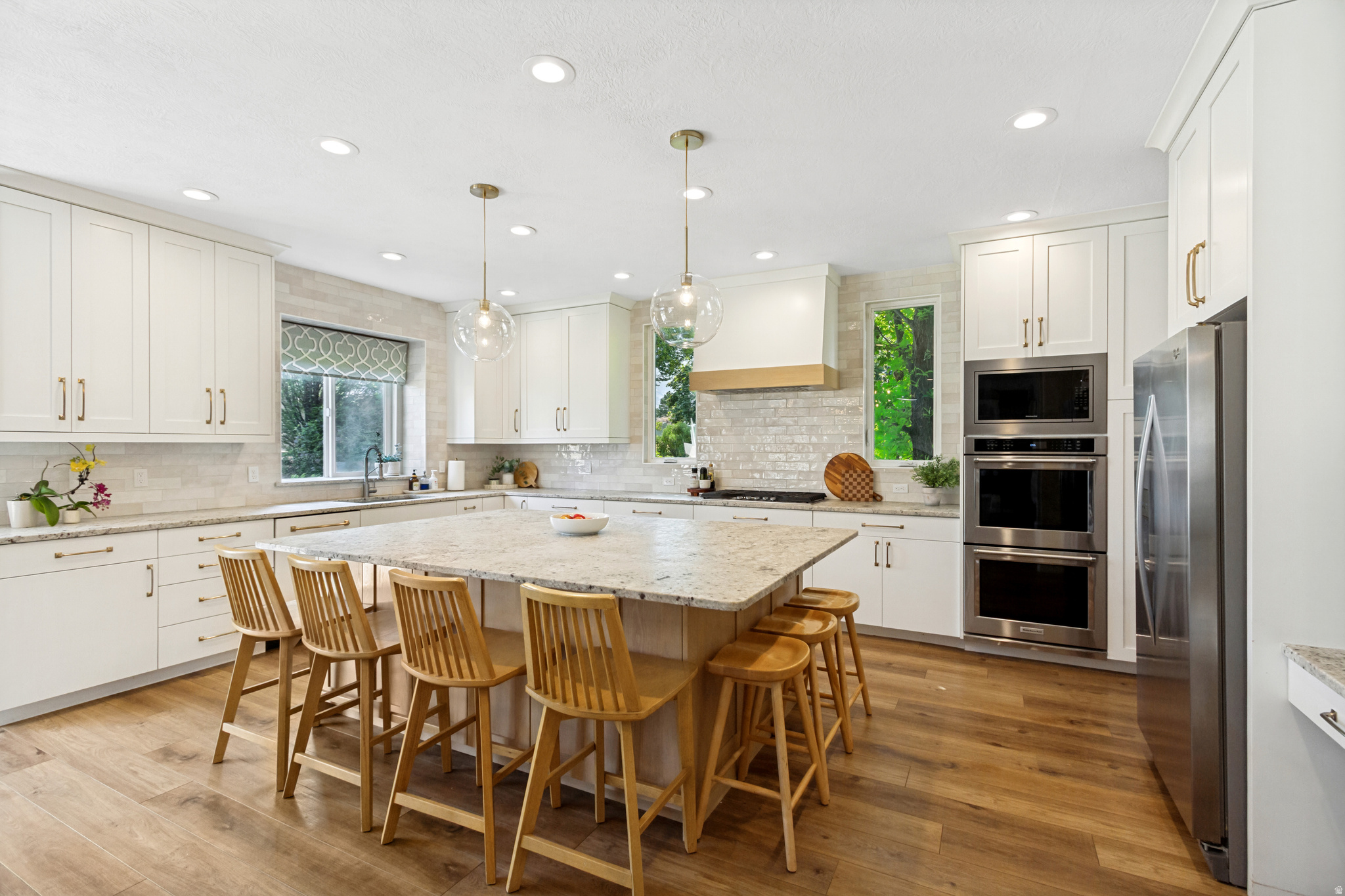 THE ESTATES AT BURR ORCHARDS - Residential