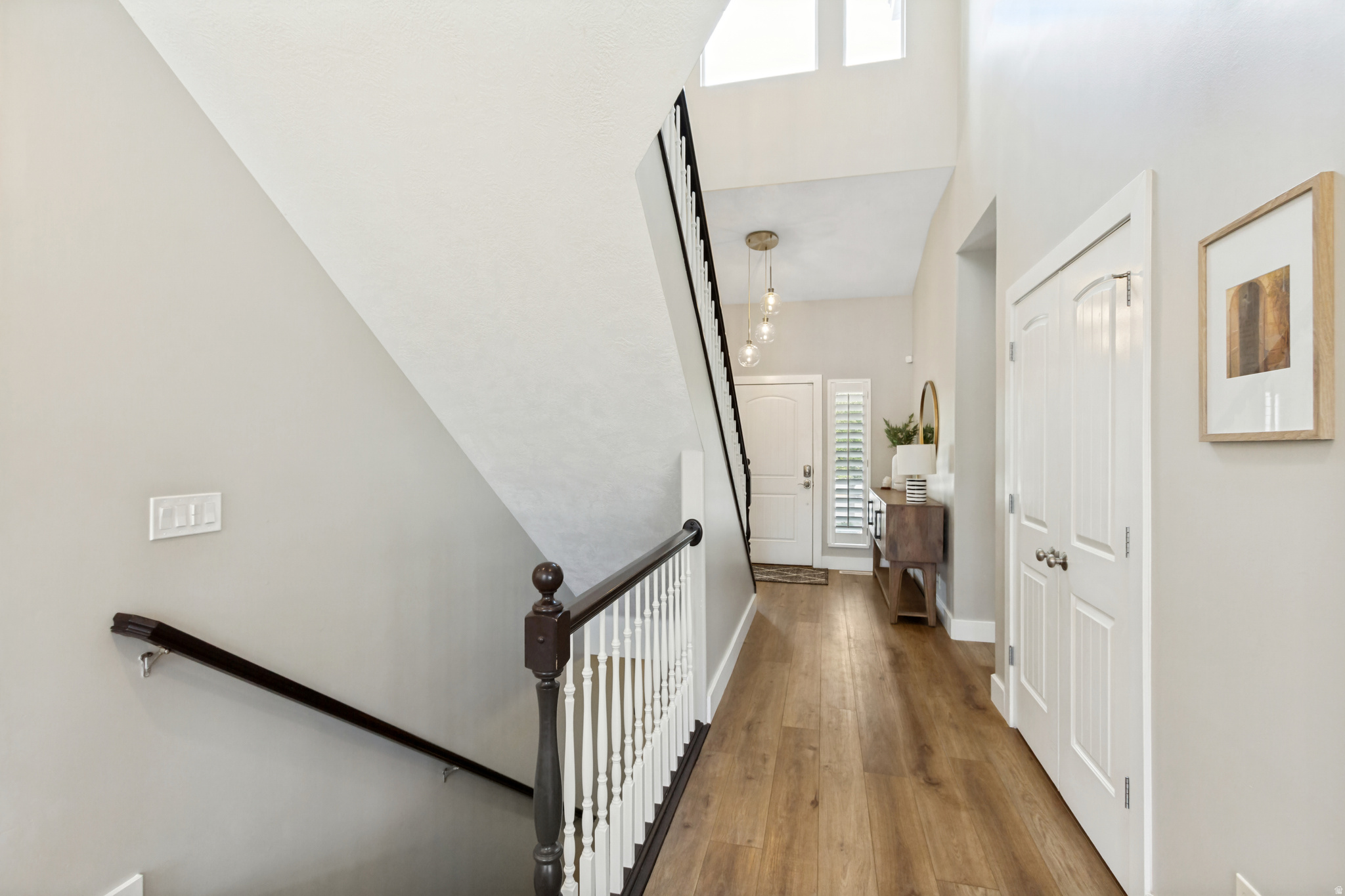 THE ESTATES AT BURR ORCHARDS - Residential