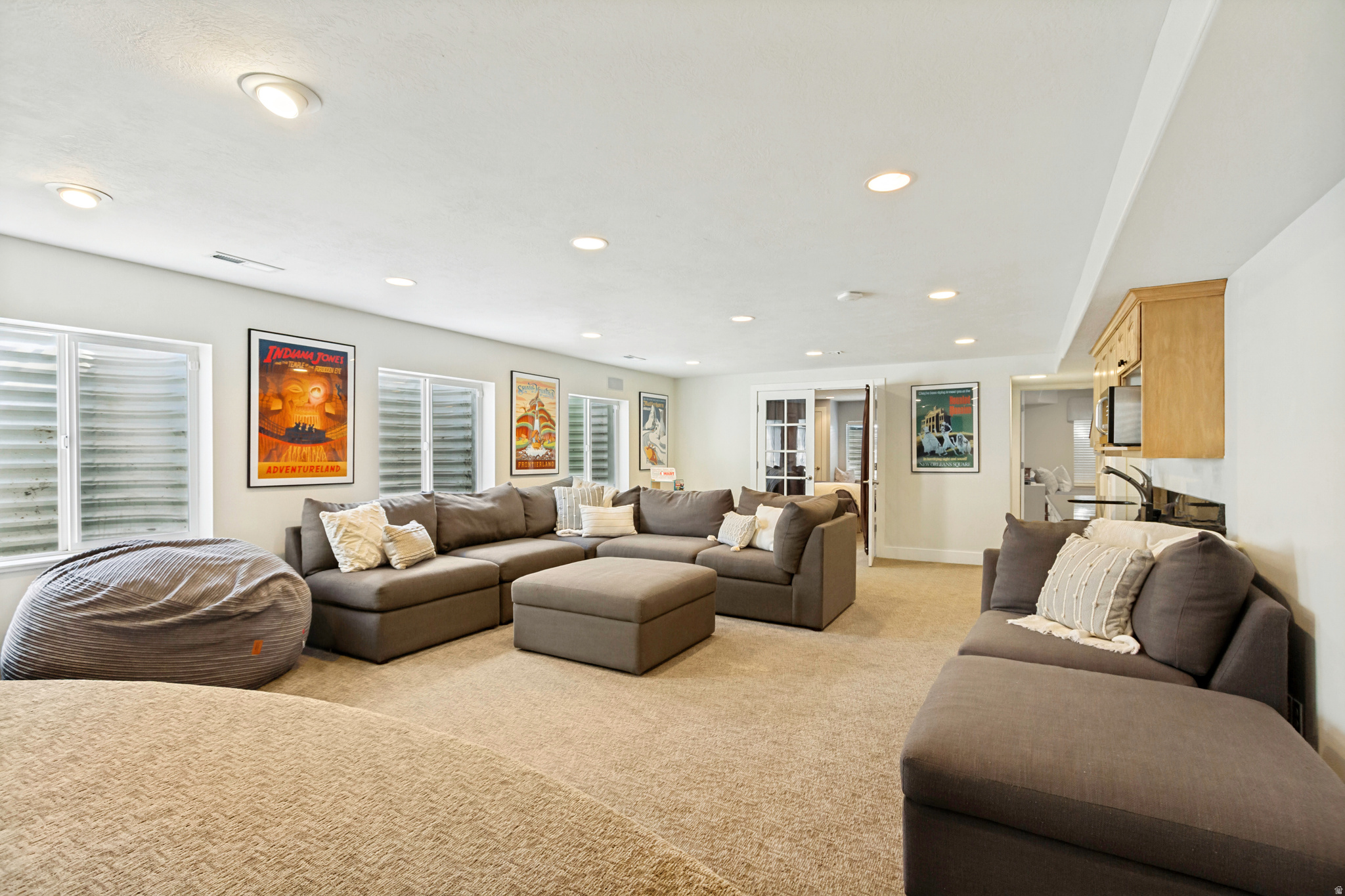 THE ESTATES AT BURR ORCHARDS - Residential