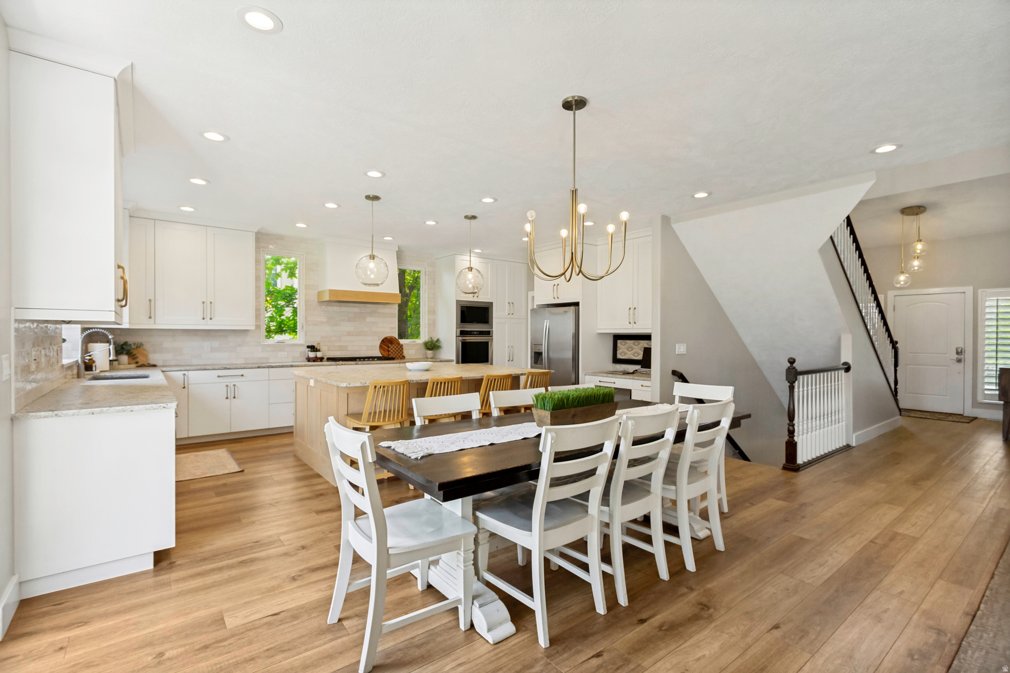 THE ESTATES AT BURR ORCHARDS - Residential