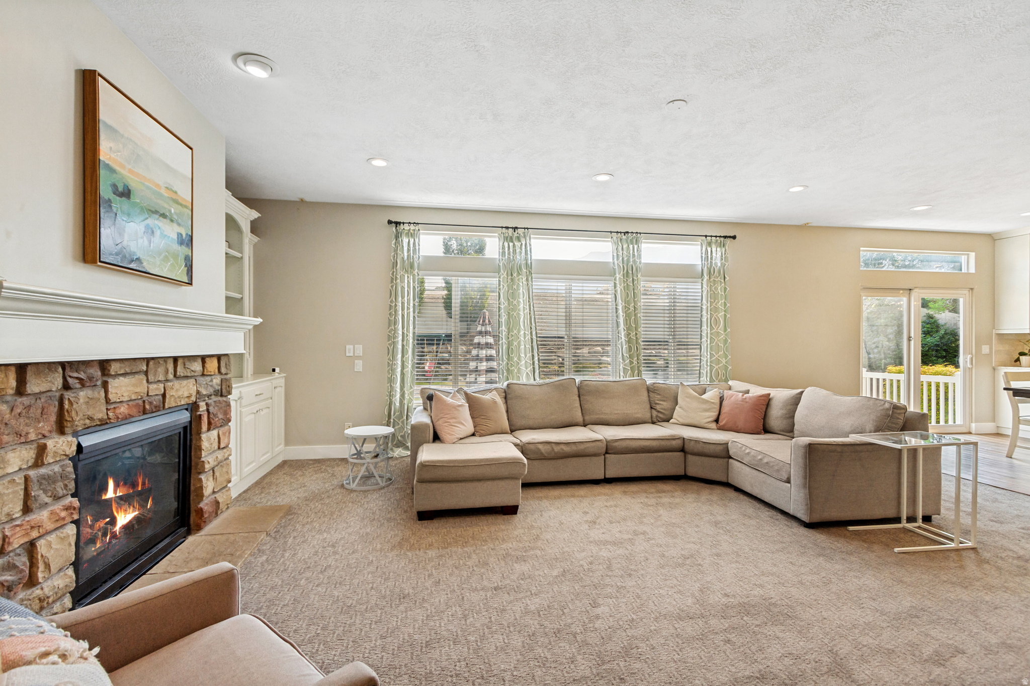 THE ESTATES AT BURR ORCHARDS - Residential