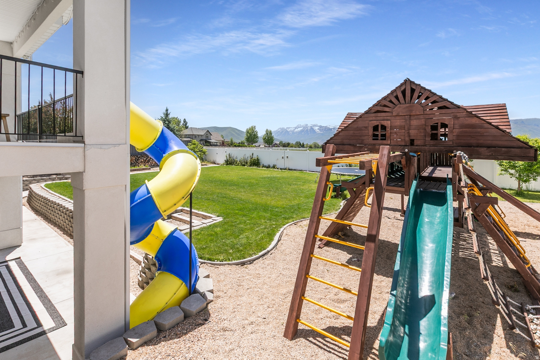 WOODS @ COBBLESTONE - Residential Lease