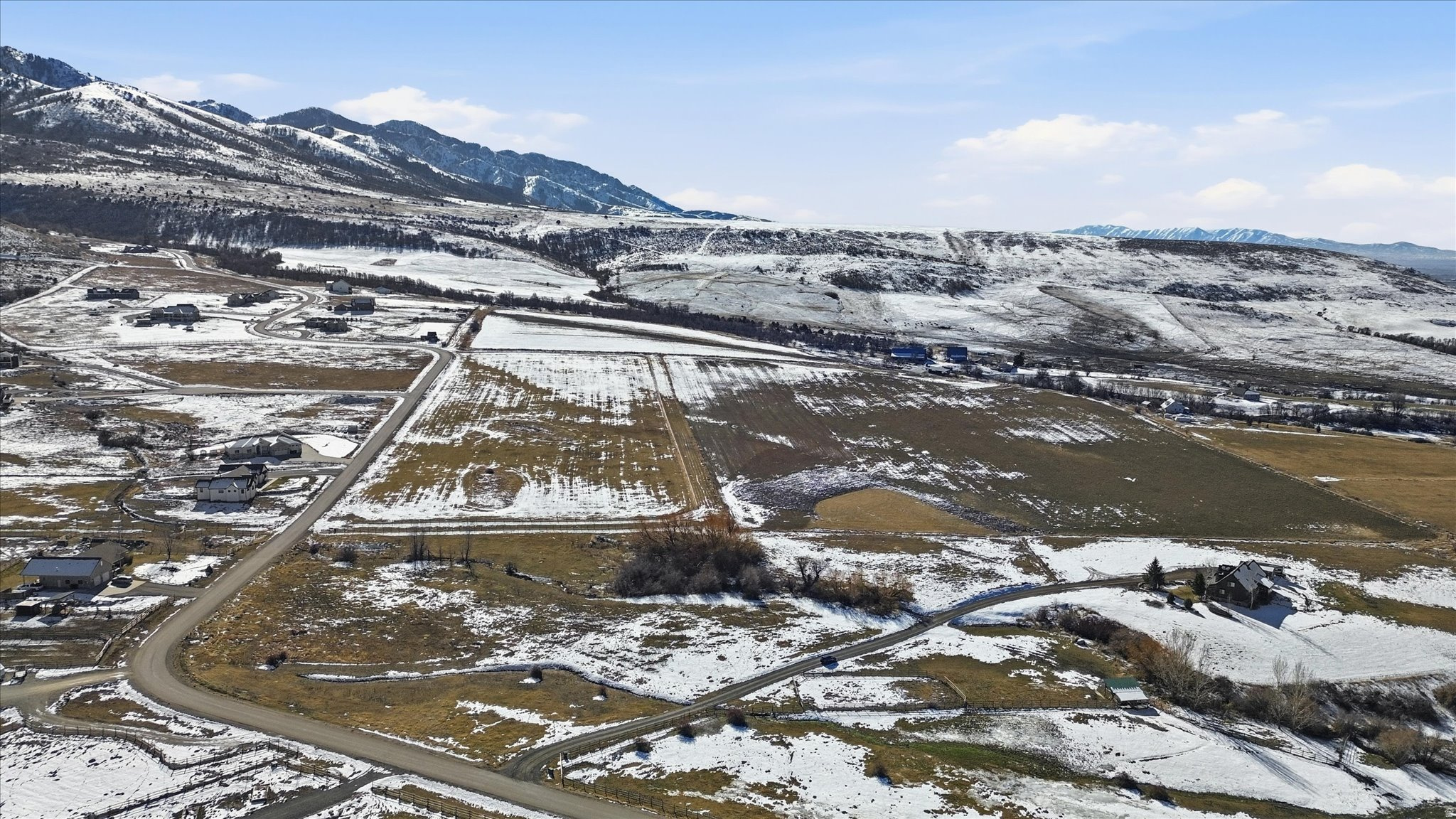 MAPLE CREEK - Land