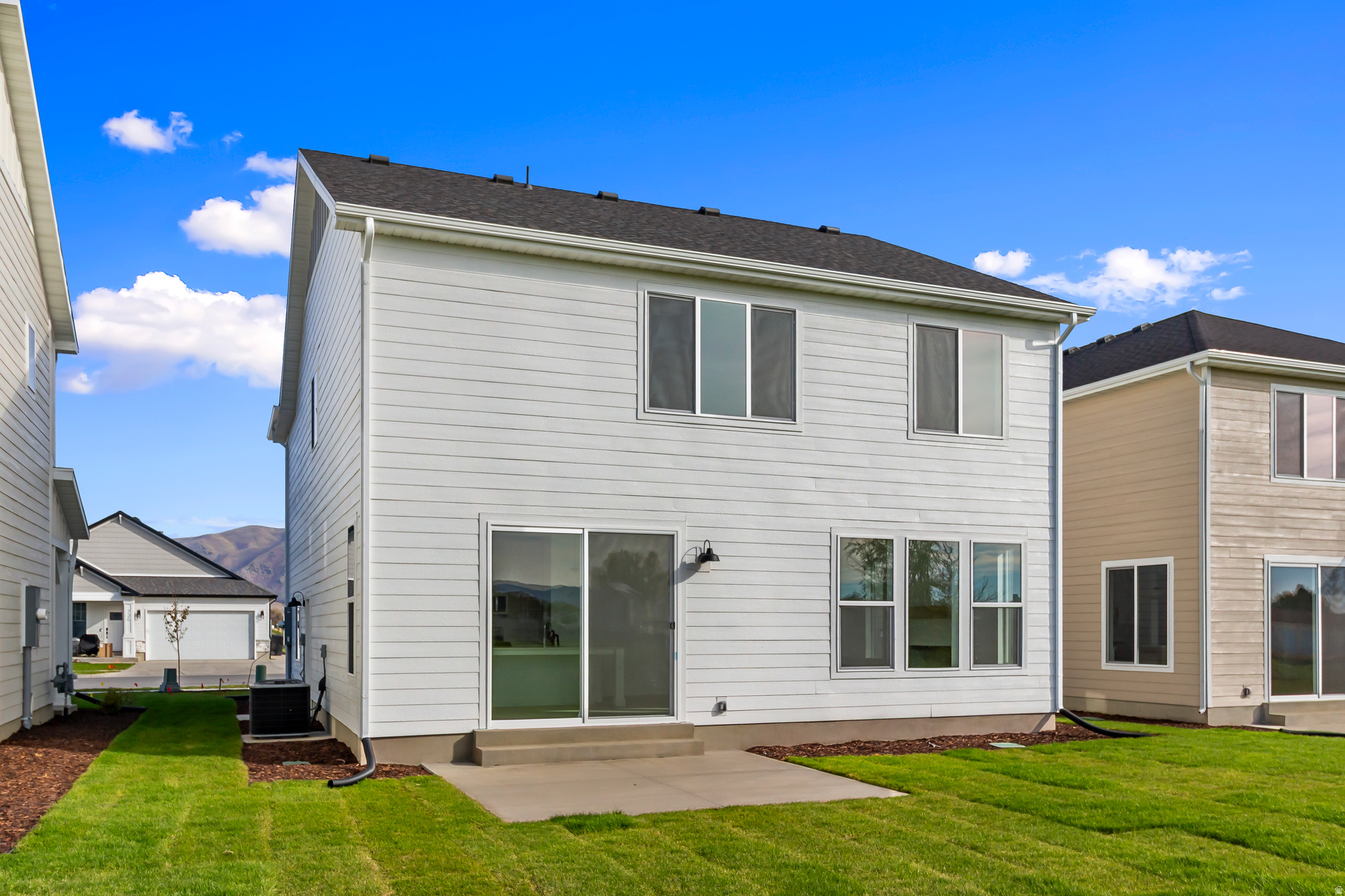 RIDGELINE PARK - Residential