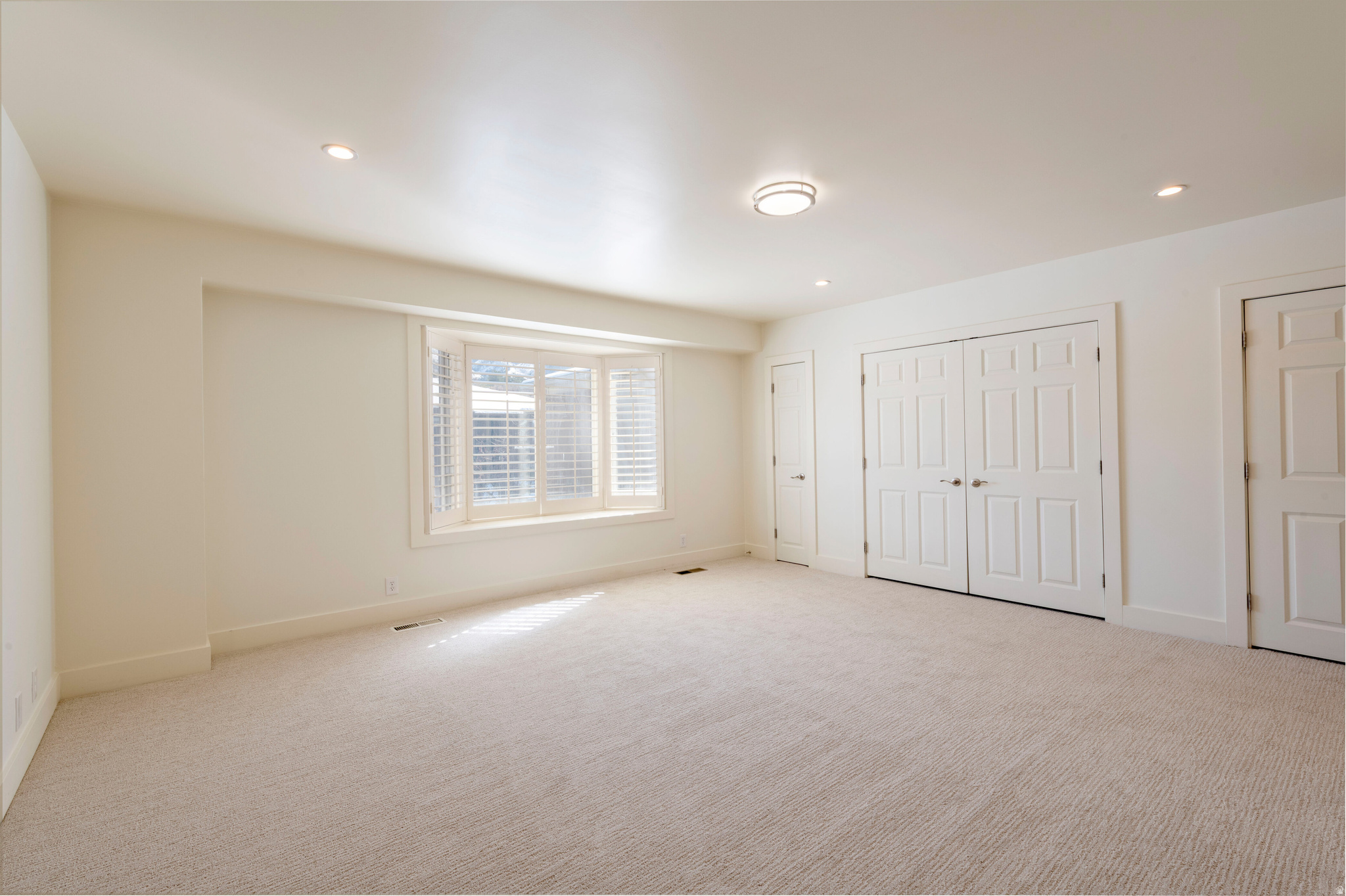 COVE POINT P - Residential
