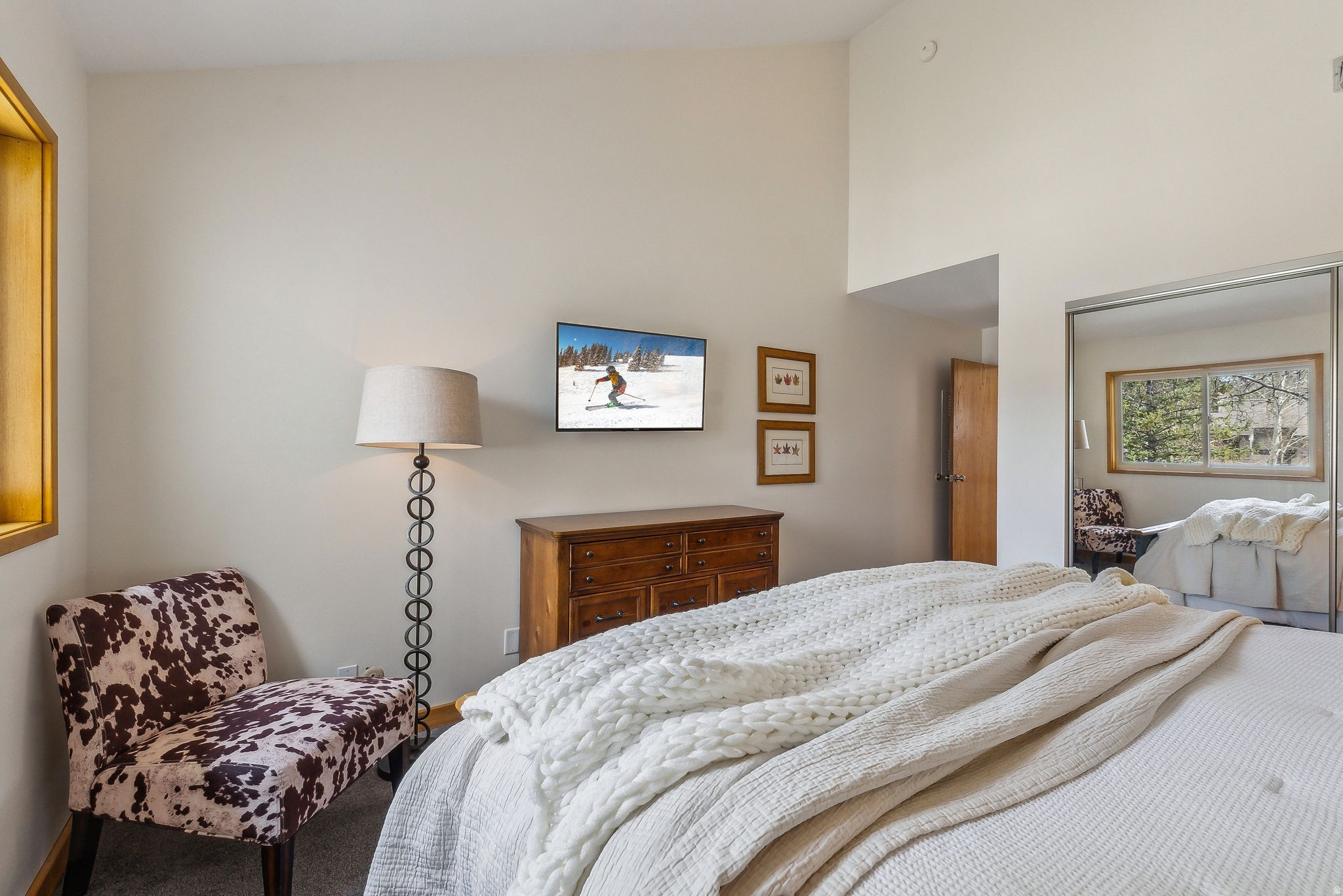 FAWNGROVE CONDOMINIUM - Residential