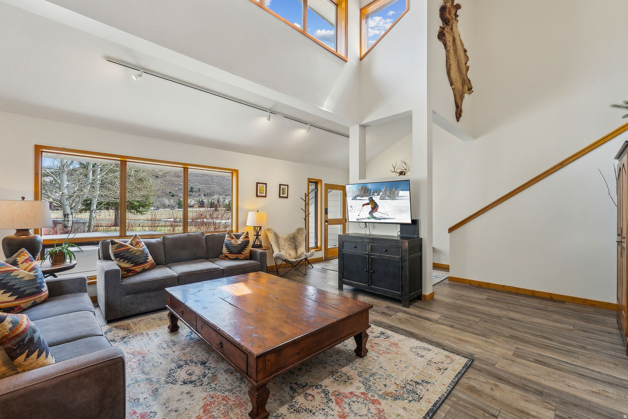 FAWNGROVE CONDOMINIUM - Residential