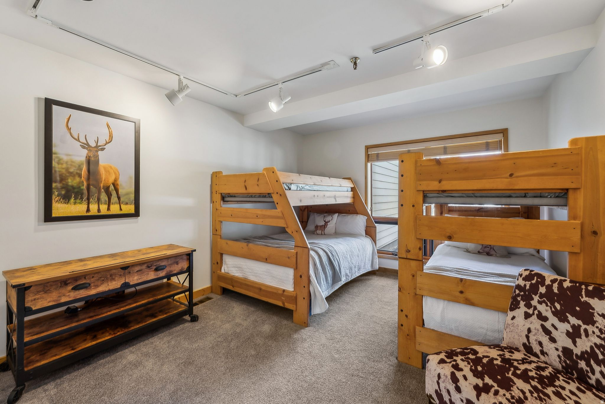FAWNGROVE CONDOMINIUM - Residential