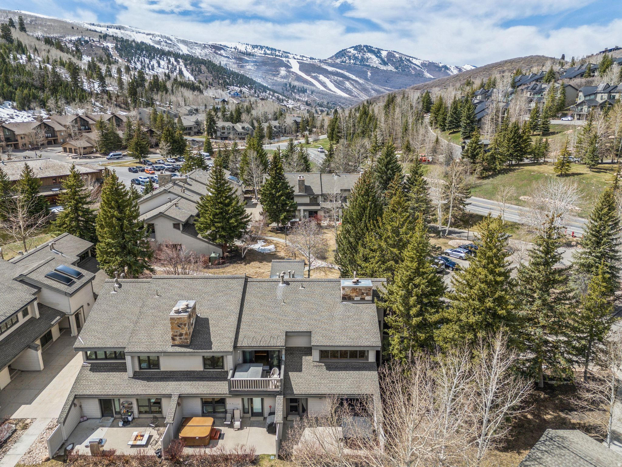 FAWNGROVE CONDOMINIUM - Residential