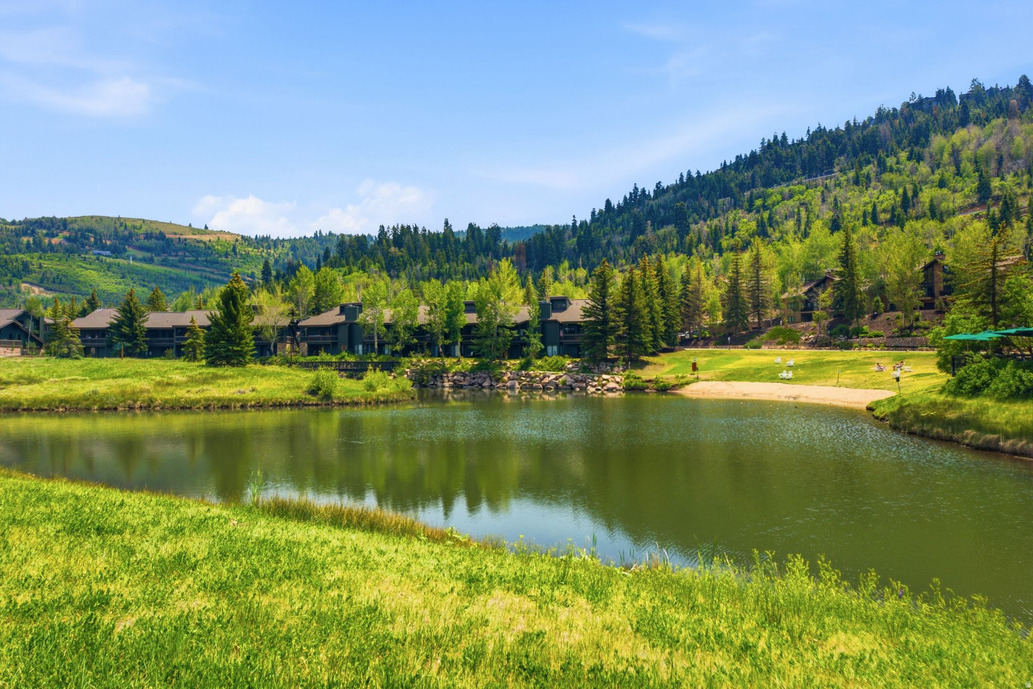 FAWNGROVE CONDOMINIUM - Residential
