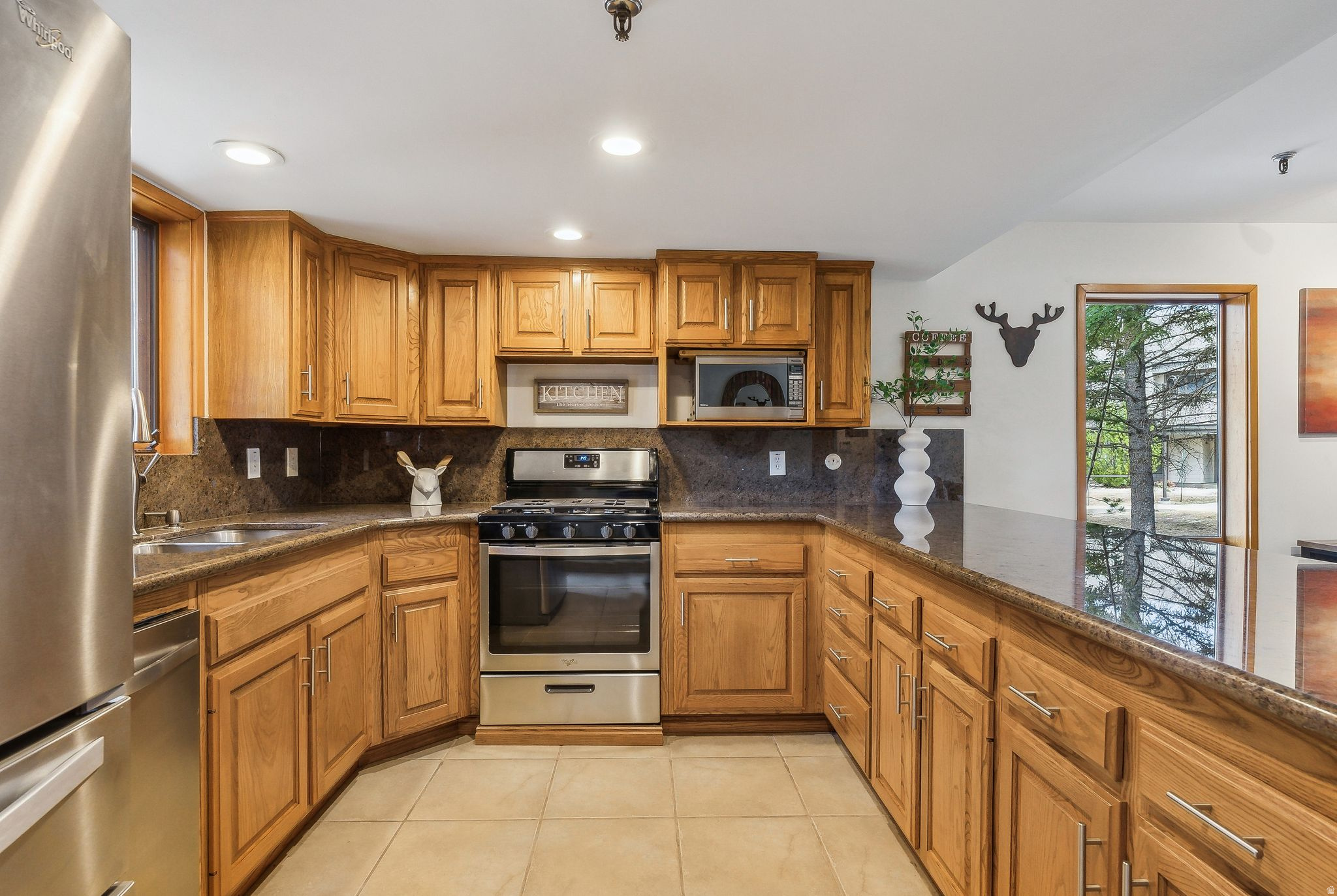 FAWNGROVE CONDOMINIUM - Residential