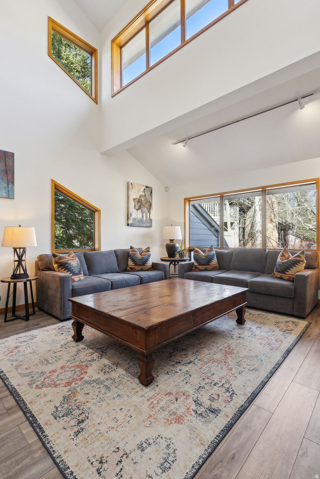 FAWNGROVE CONDOMINIUM - Residential