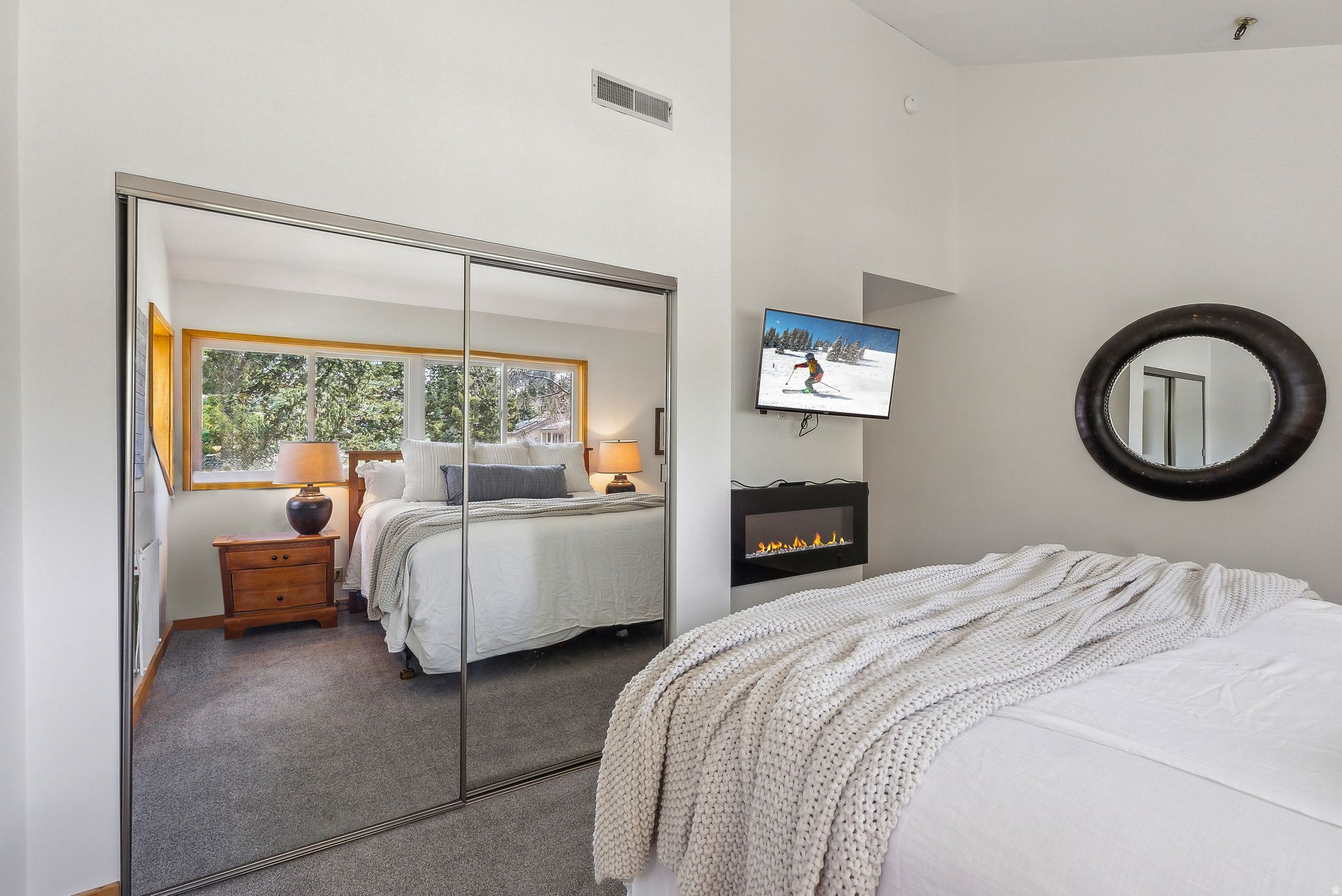 FAWNGROVE CONDOMINIUM - Residential