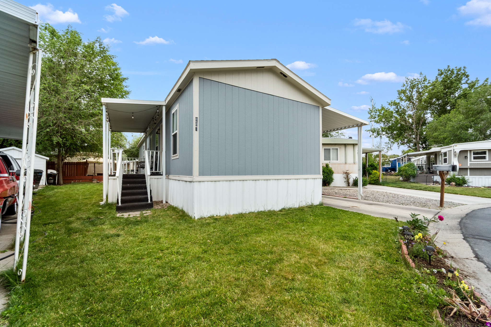 MAJESTIC OAKS - Residential