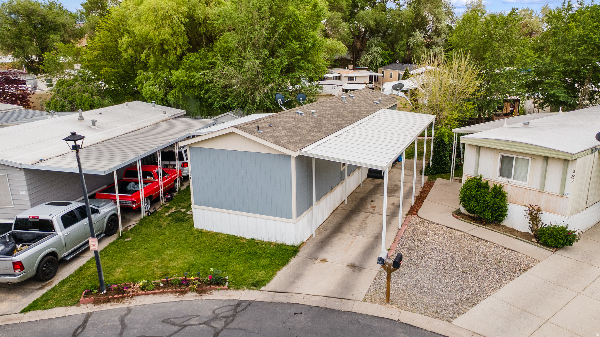 MAJESTIC OAKS - Residential