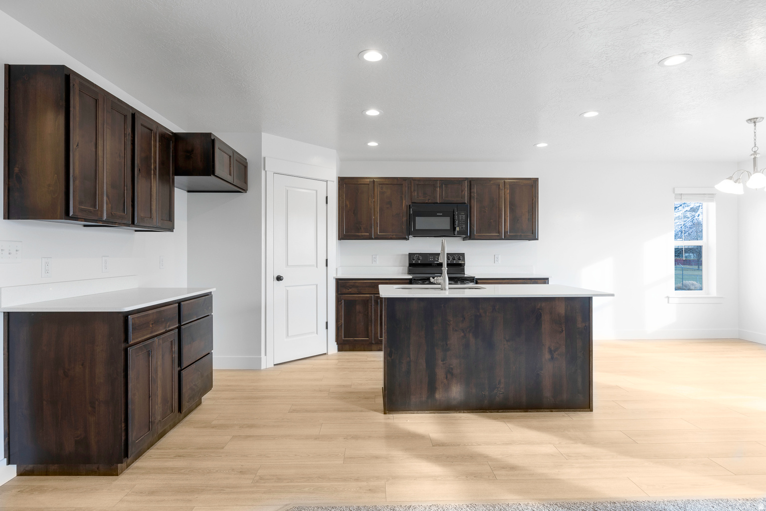 MAPLE MOUNTAIN - Residential
