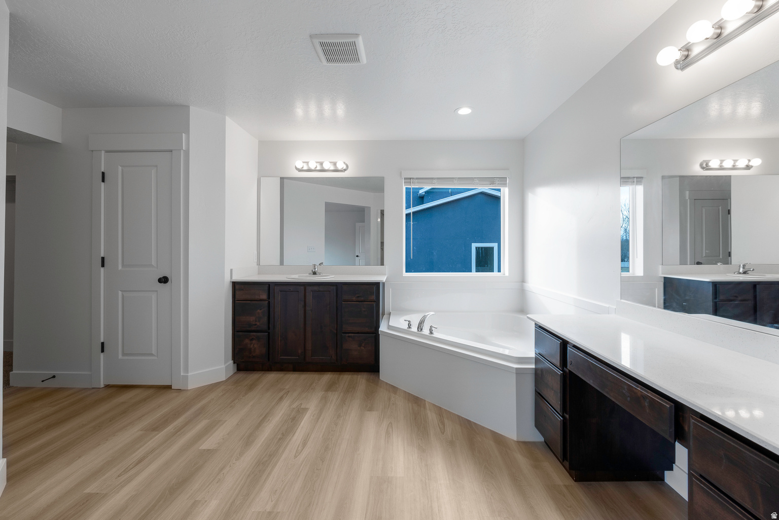MAPLE MOUNTAIN - Residential