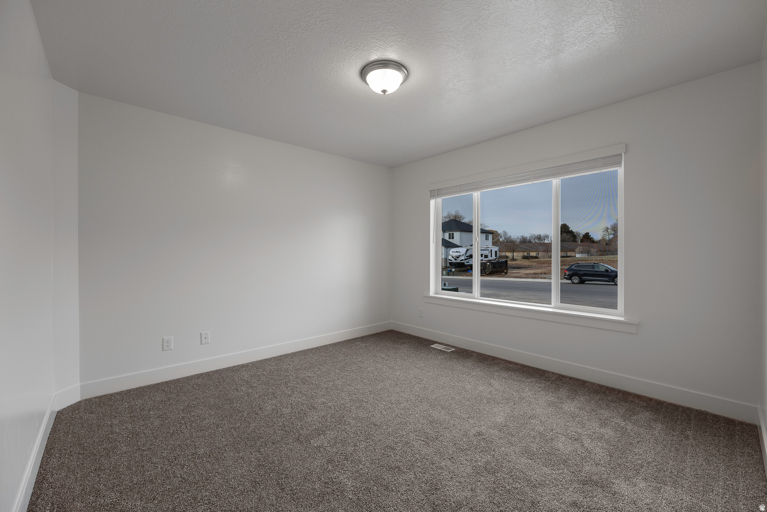MAPLE MOUNTAIN - Residential