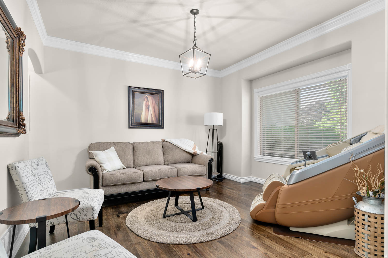 JUNIPER HEIGHTS - Residential