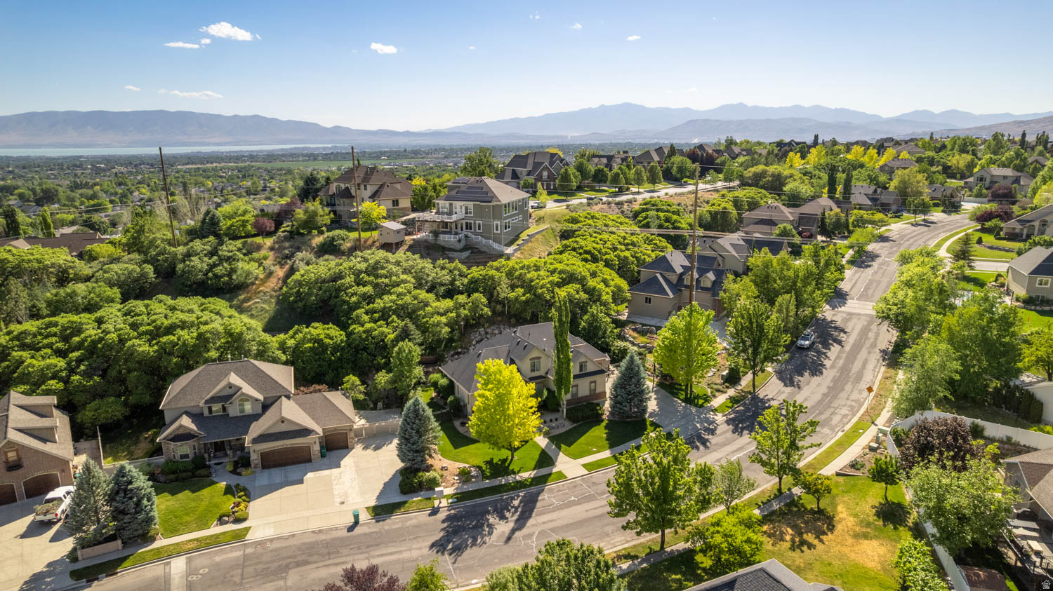 JUNIPER HEIGHTS - Residential