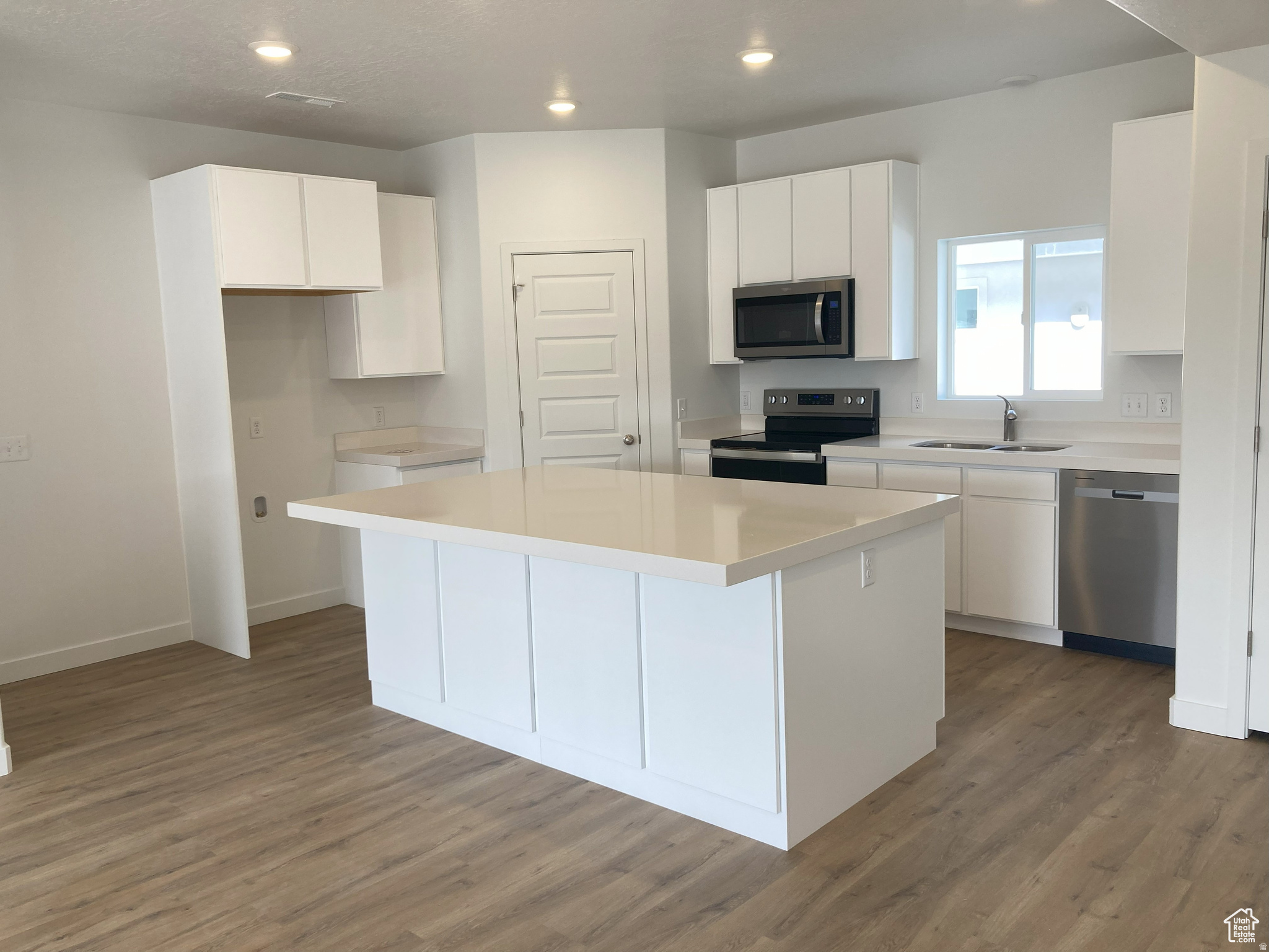 LOFTS ON 35TH - Residential
