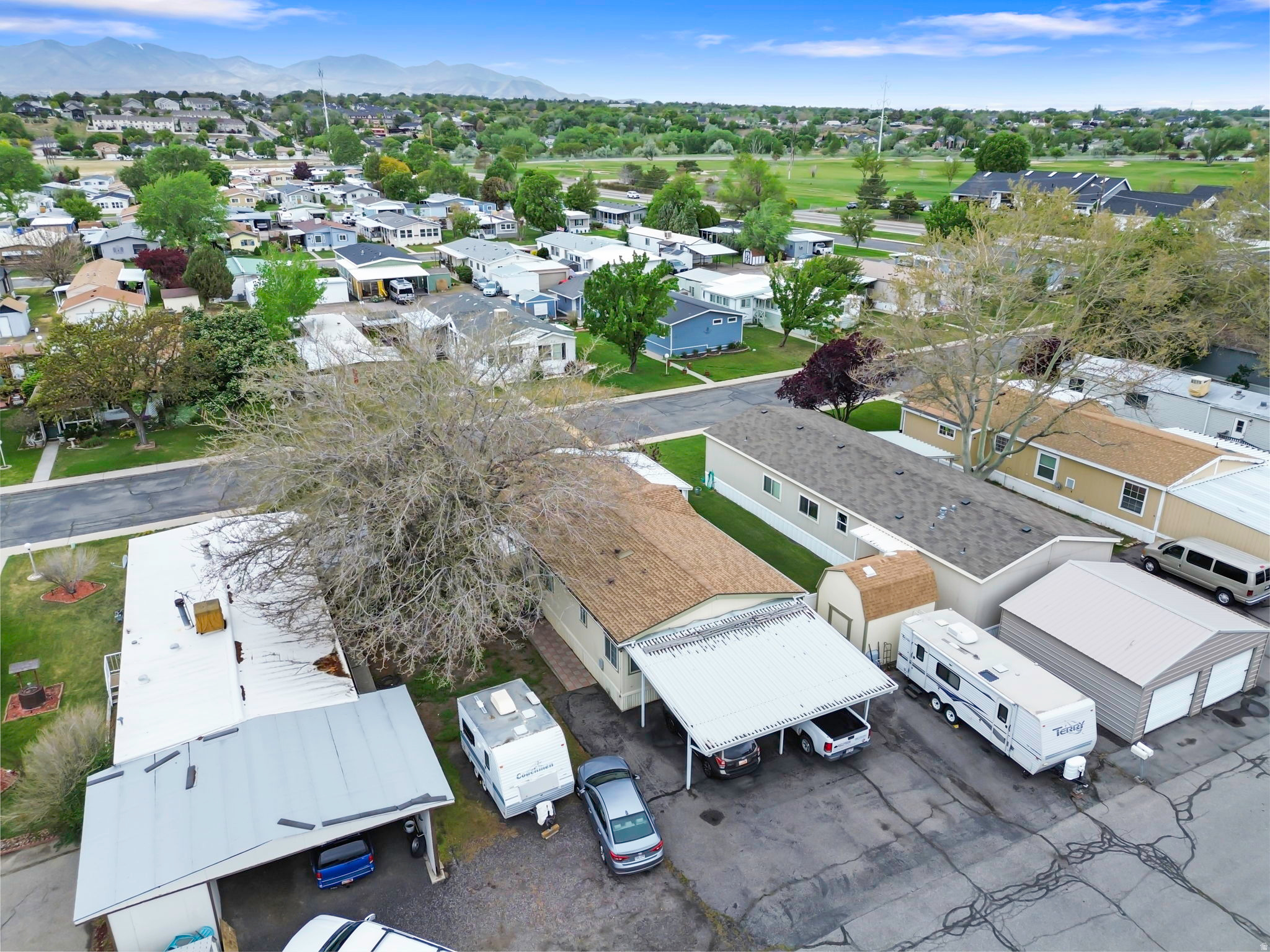 WINCHESTER ESTATES - Residential