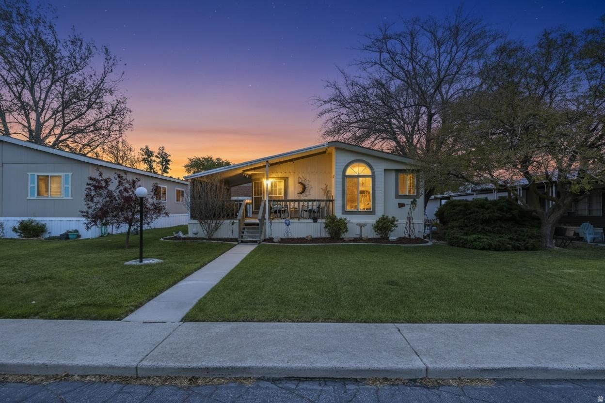 WINCHESTER ESTATES - Residential
