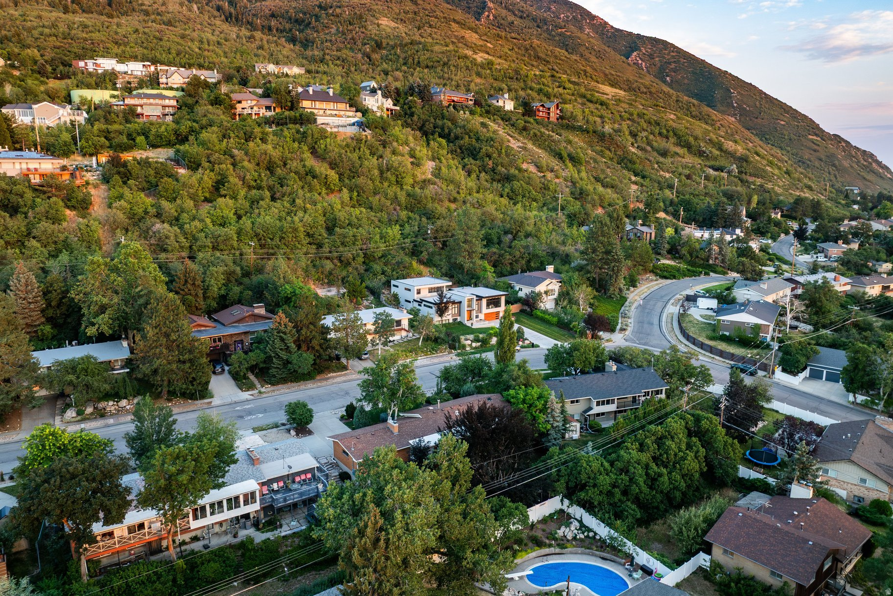OLYMPUS COVE - Residential