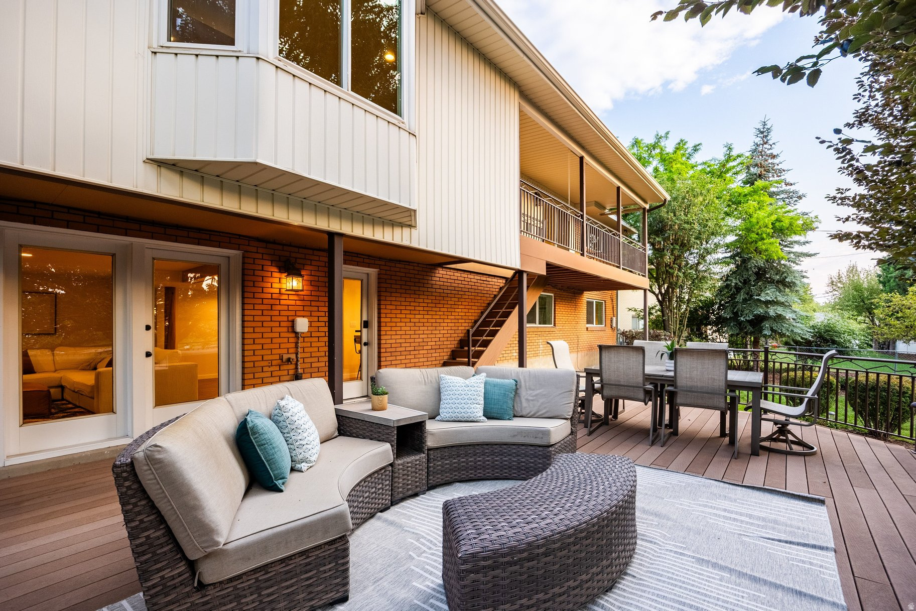 OLYMPUS COVE - Residential