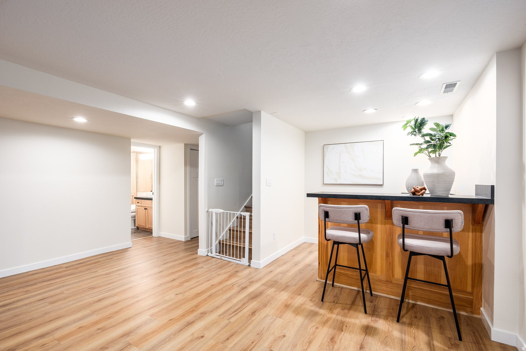 OLYMPUS COVE - Residential