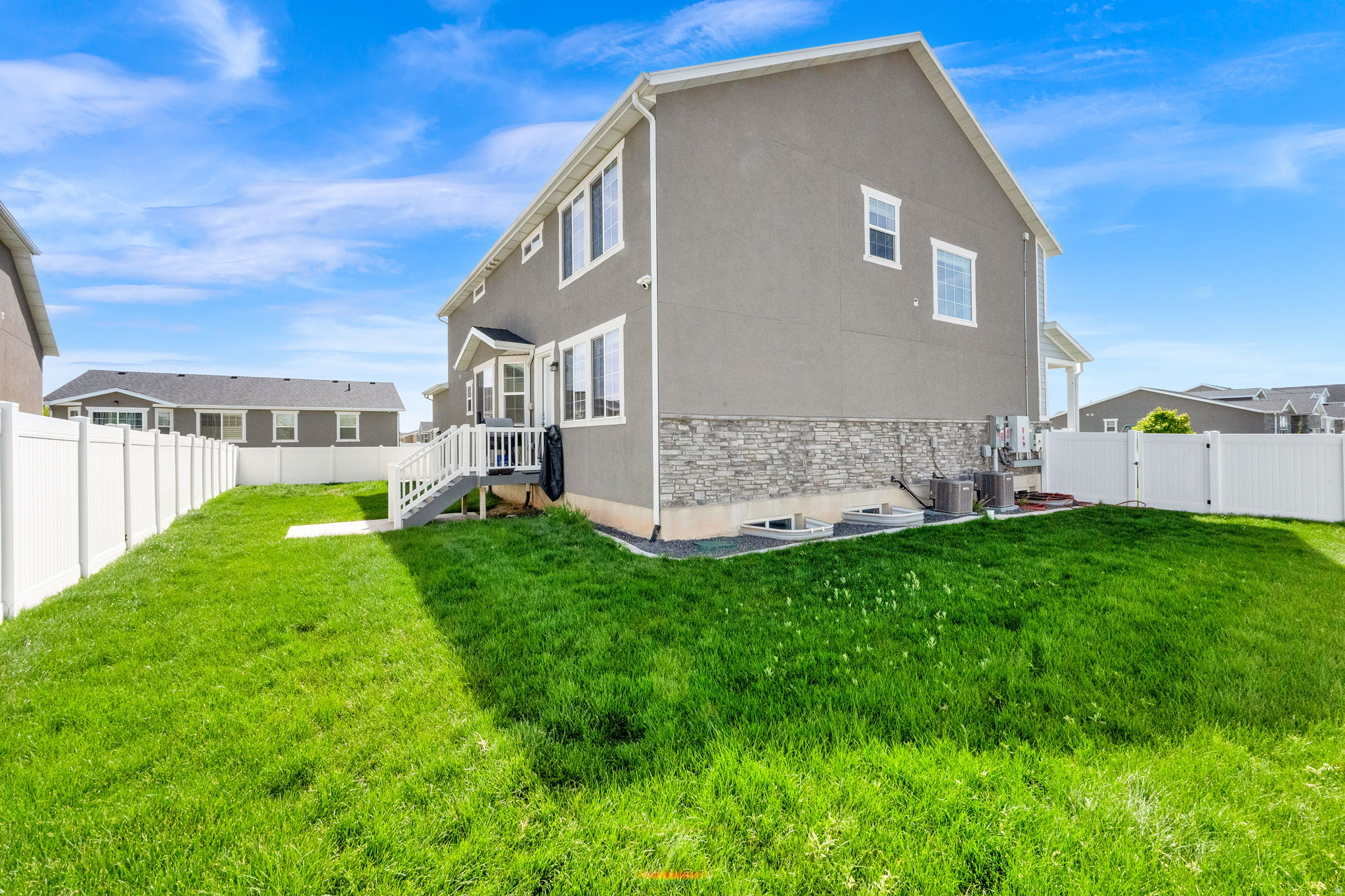 MONTEREY ESTATES - Residential