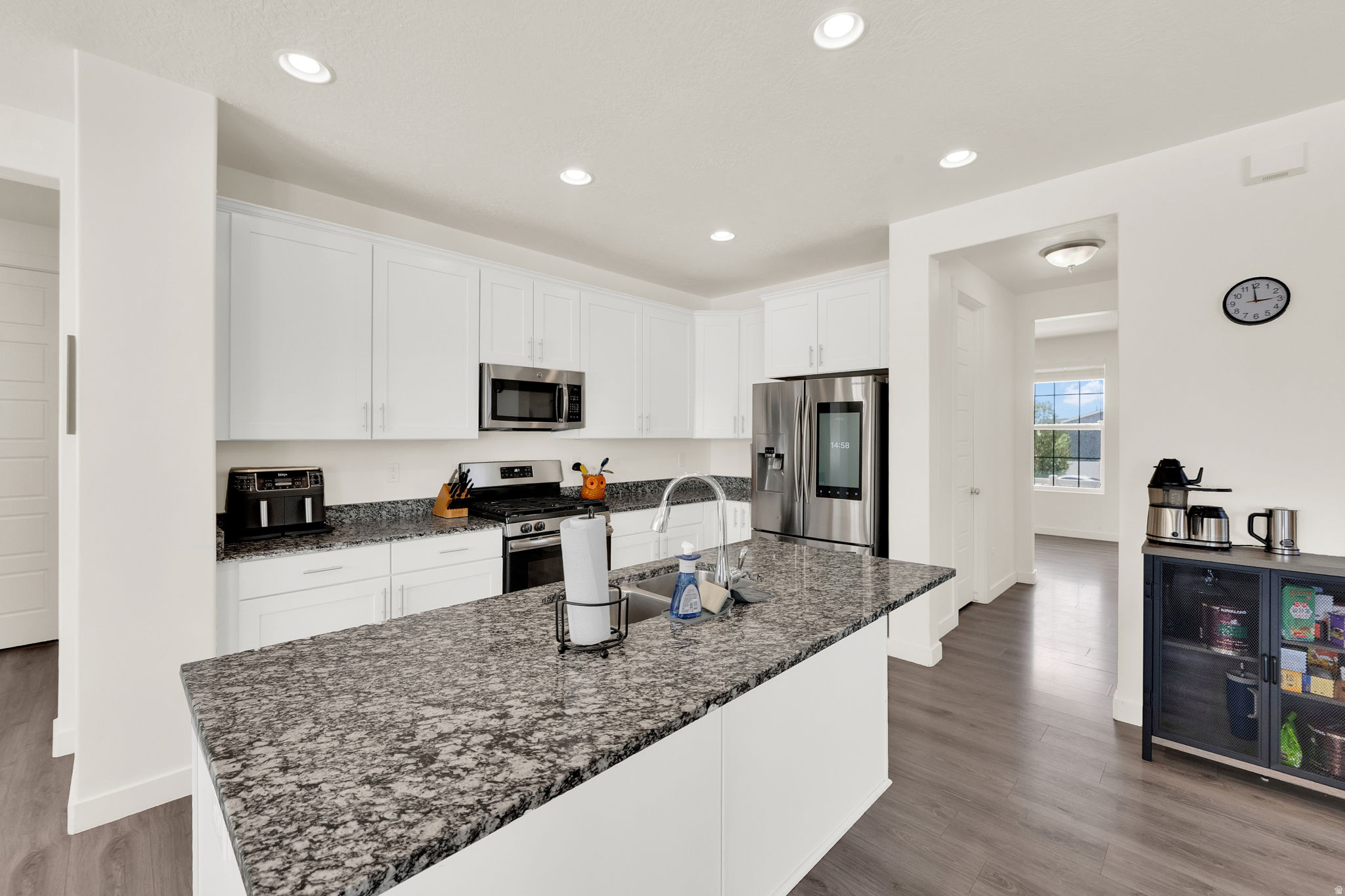 MONTEREY ESTATES - Residential
