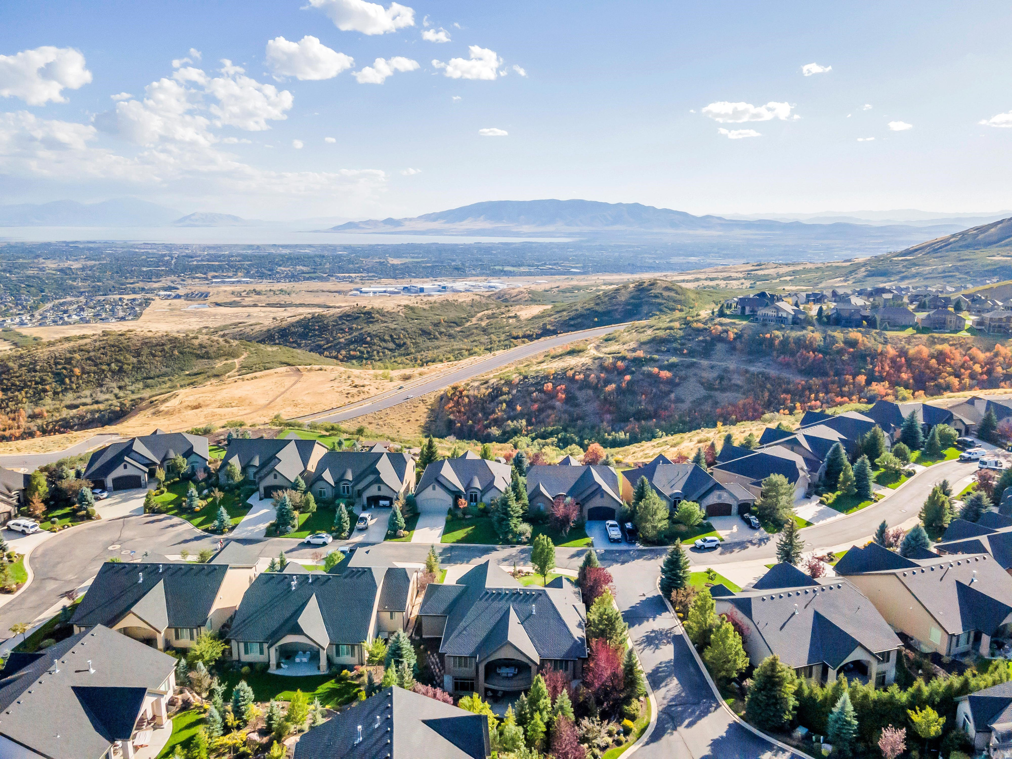 EAGLE CREST - Residential
