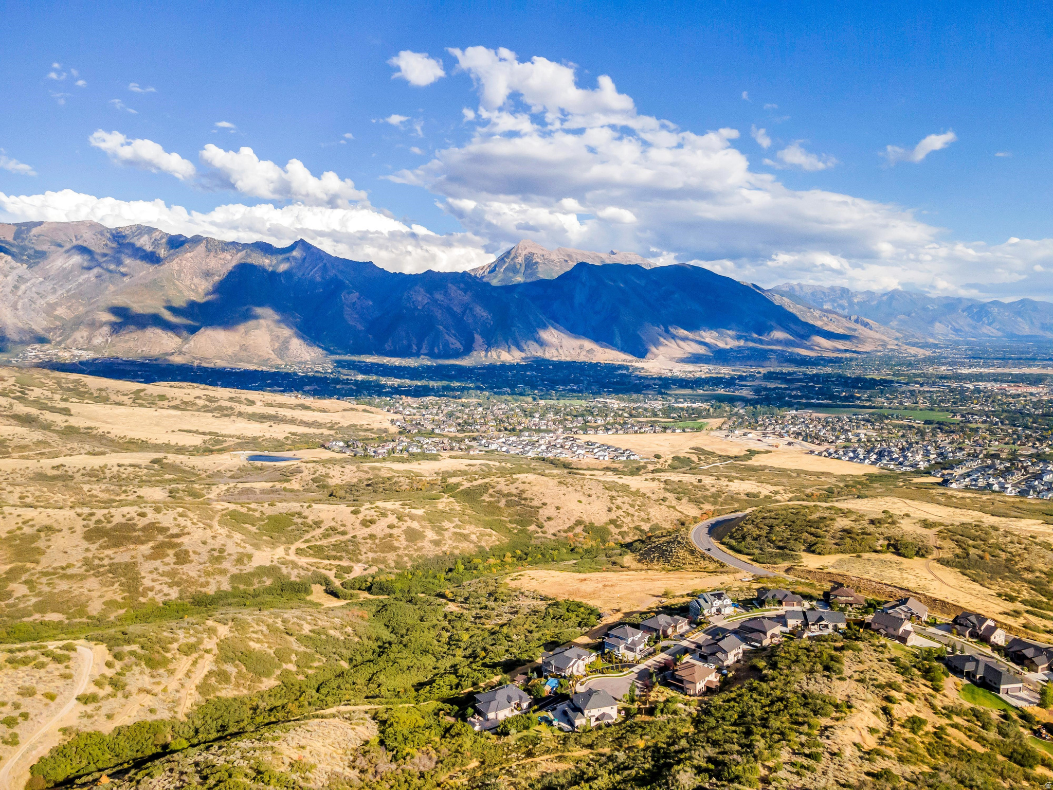 EAGLE CREST - Residential