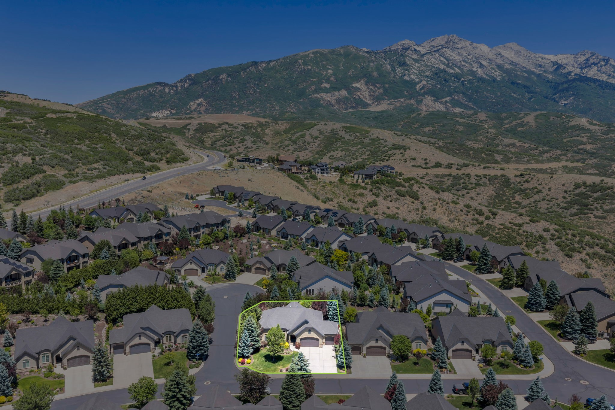 EAGLE CREST - Residential