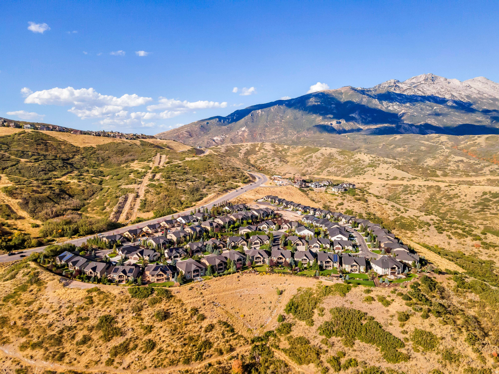 EAGLE CREST - Residential