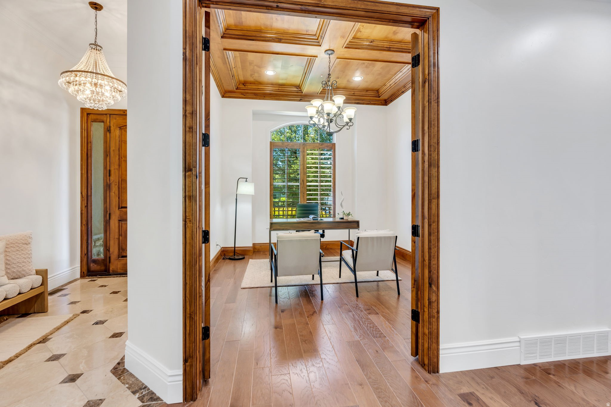 EAGLE CREST - Residential