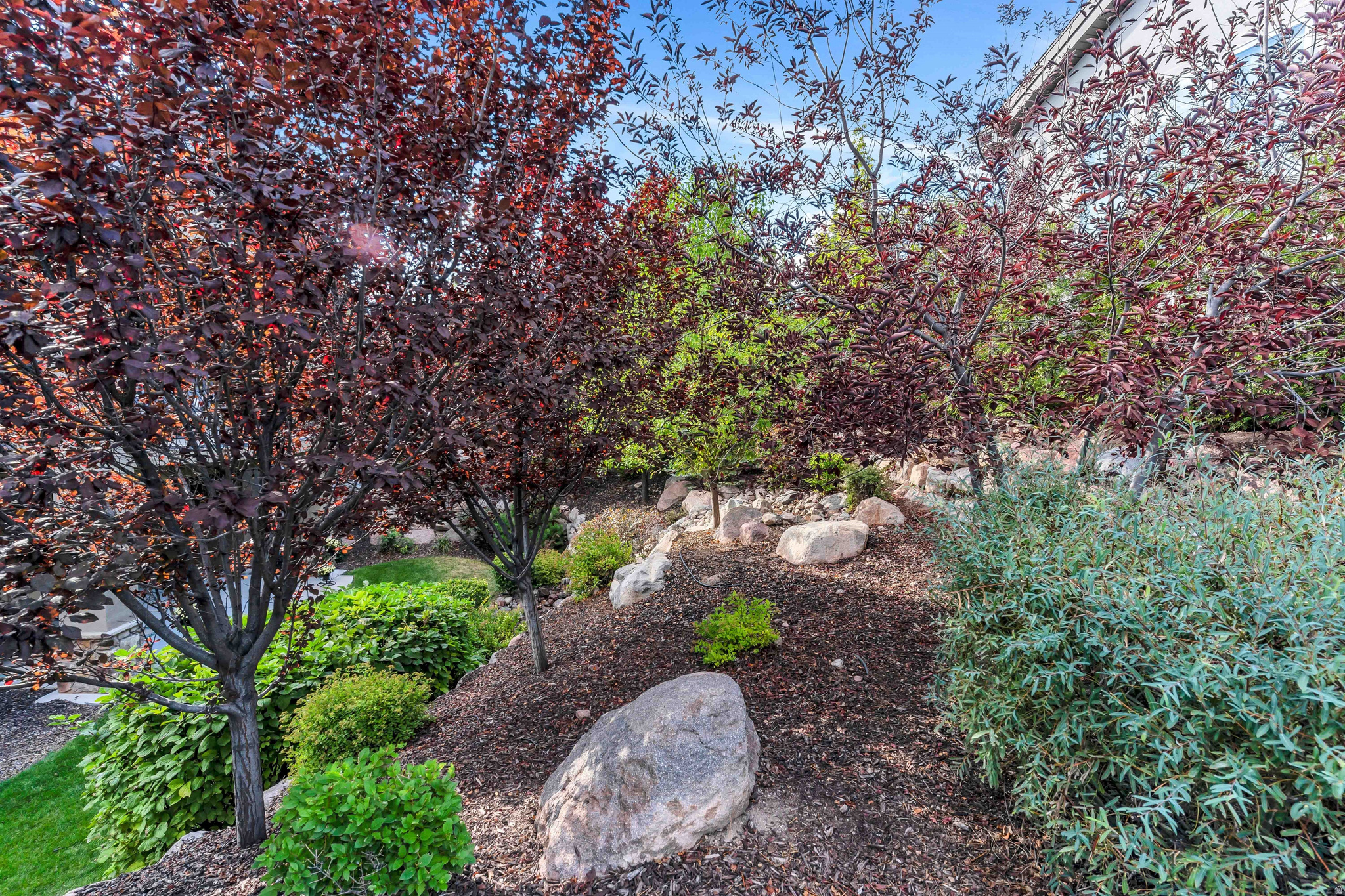 EAGLE CREST - Residential