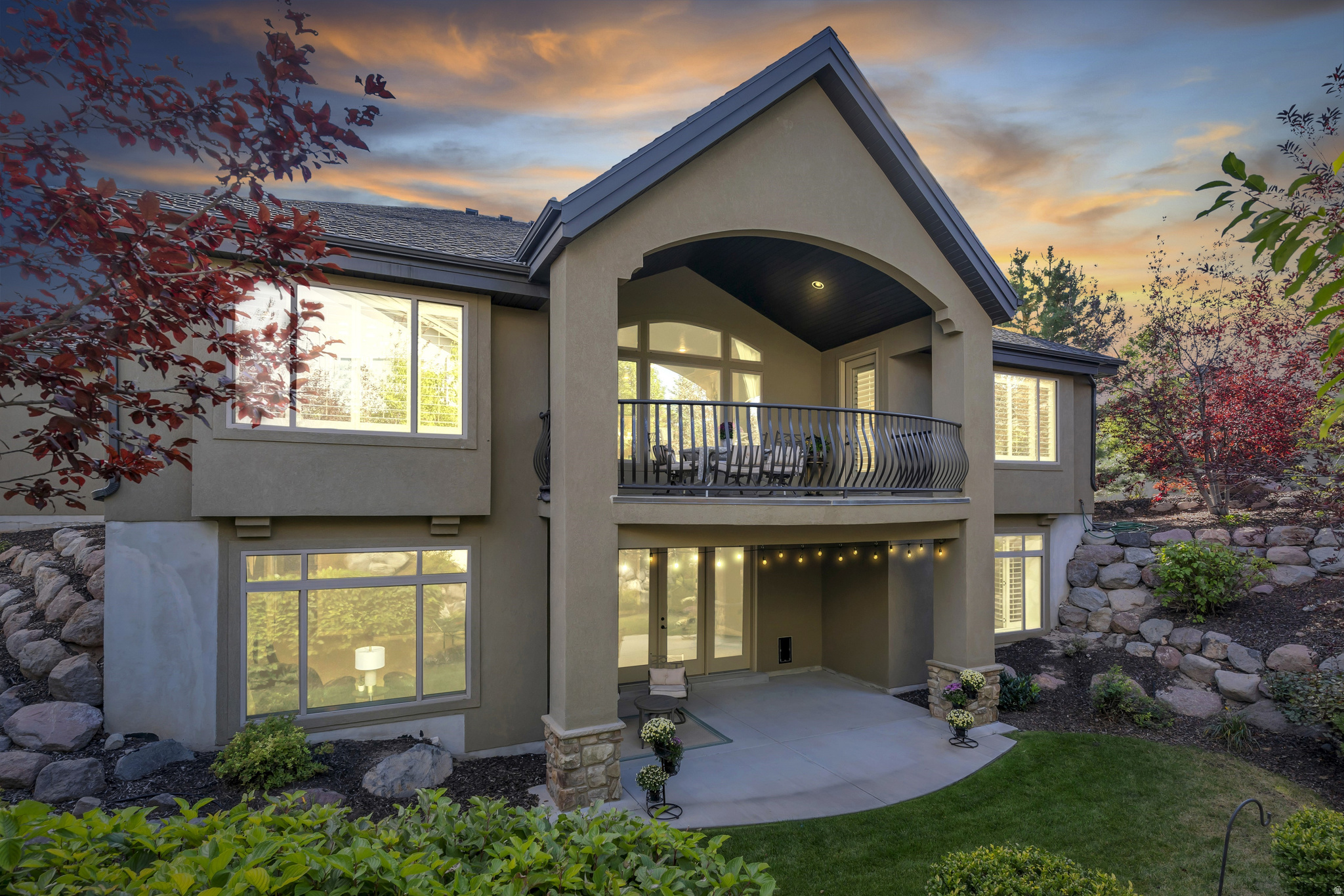 EAGLE CREST - Residential