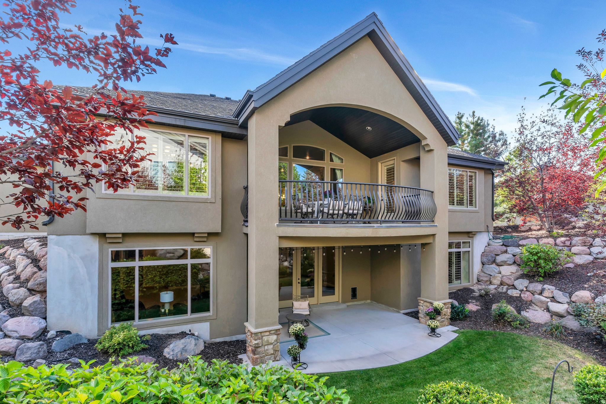 EAGLE CREST - Residential