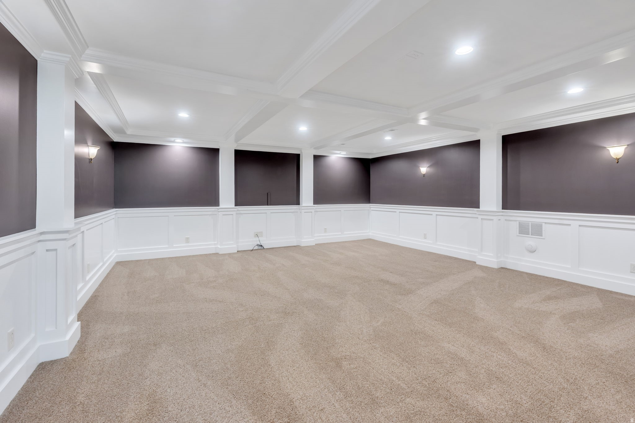 EAGLE CREST - Residential