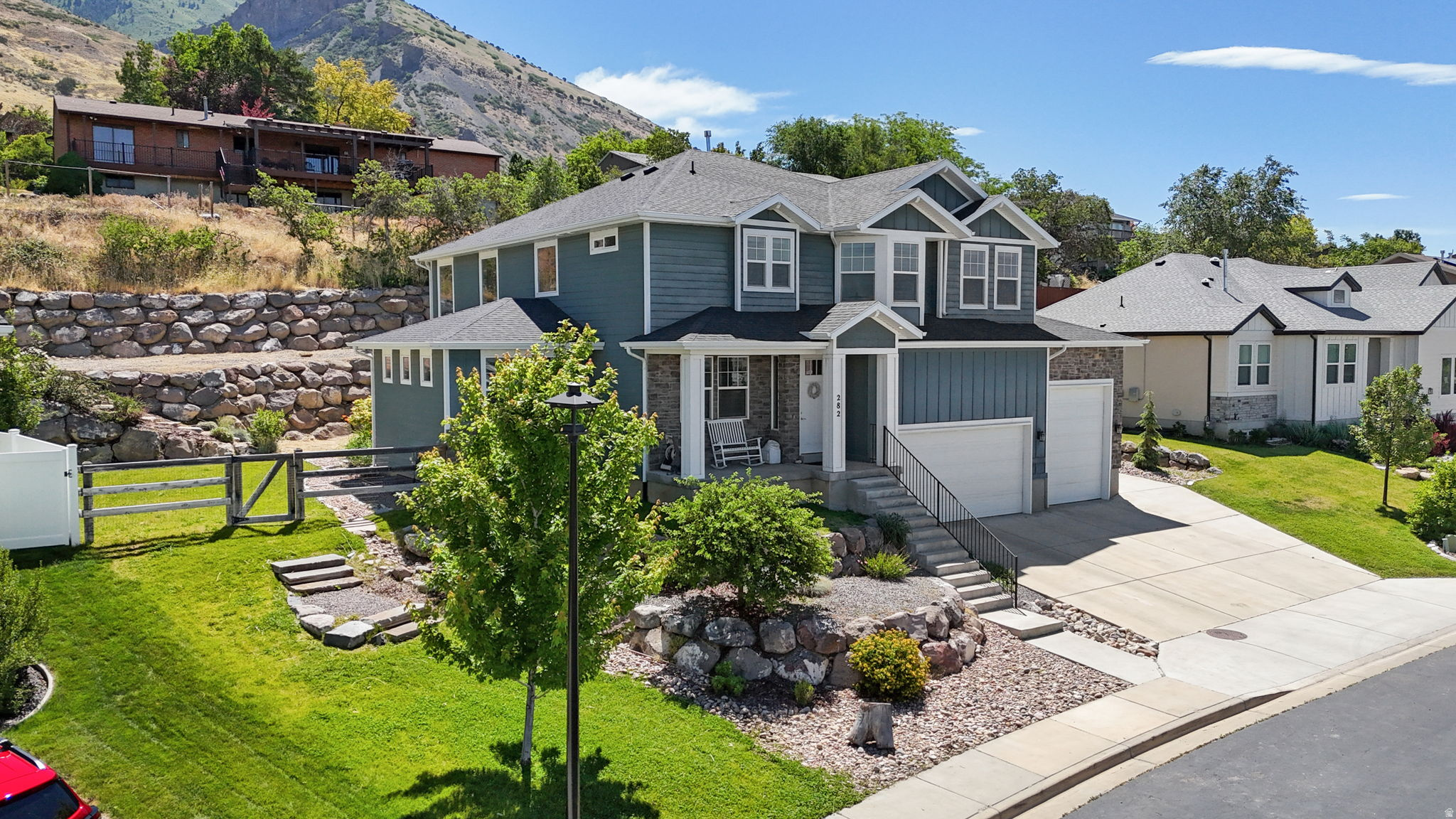 WALKER - Residential