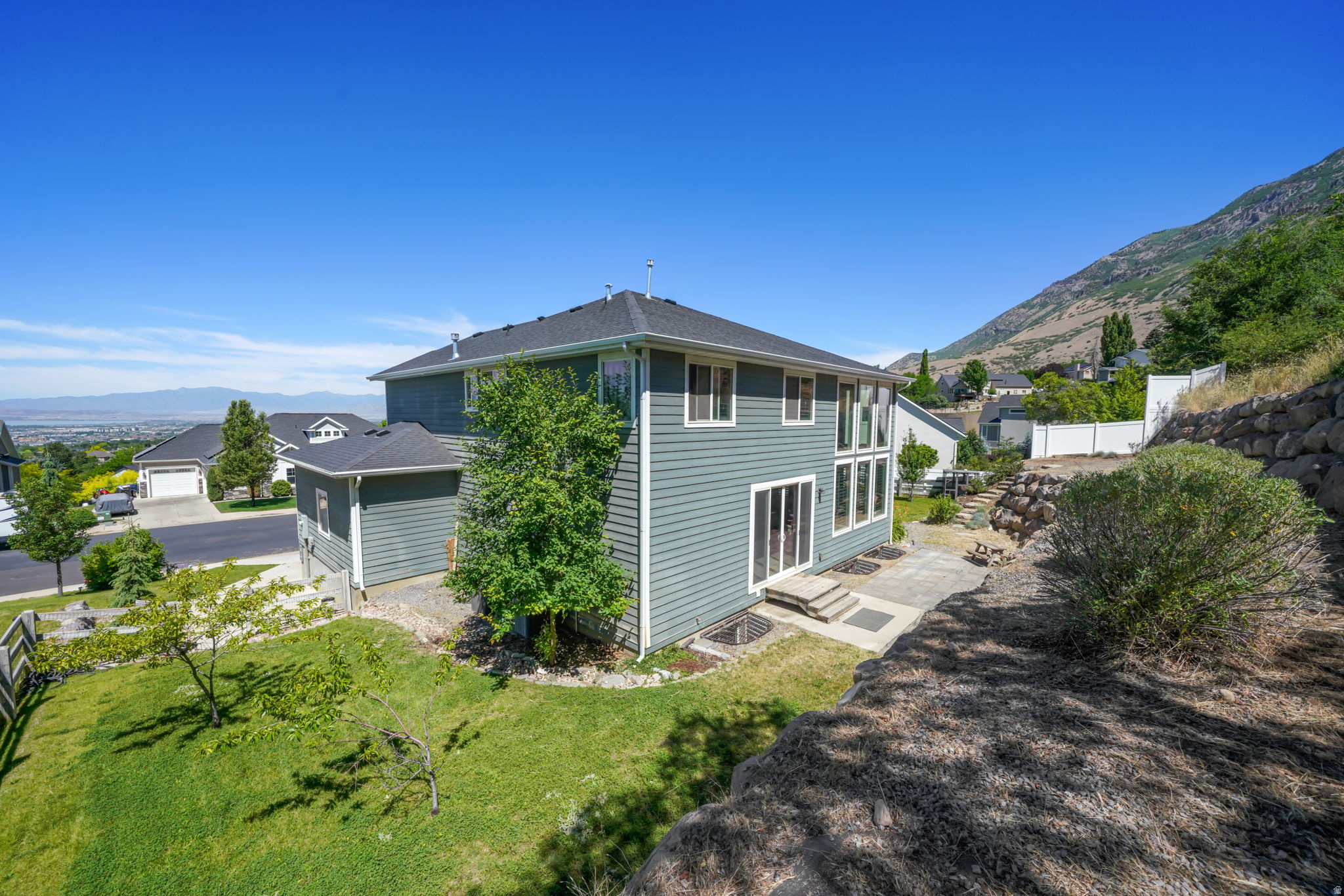 WALKER - Residential