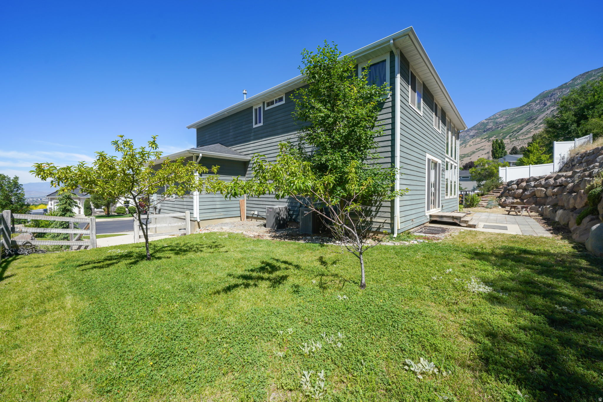WALKER - Residential