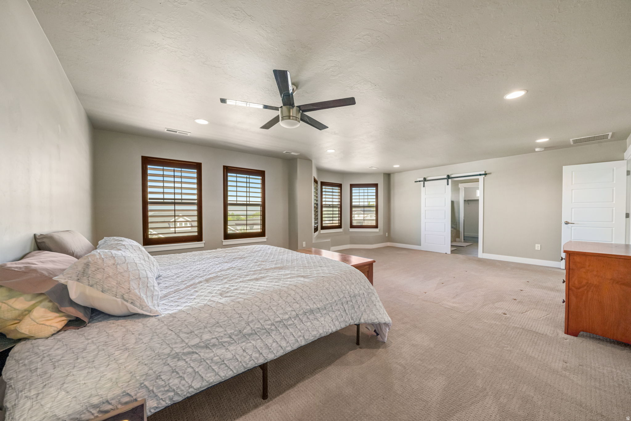 WALKER - Residential